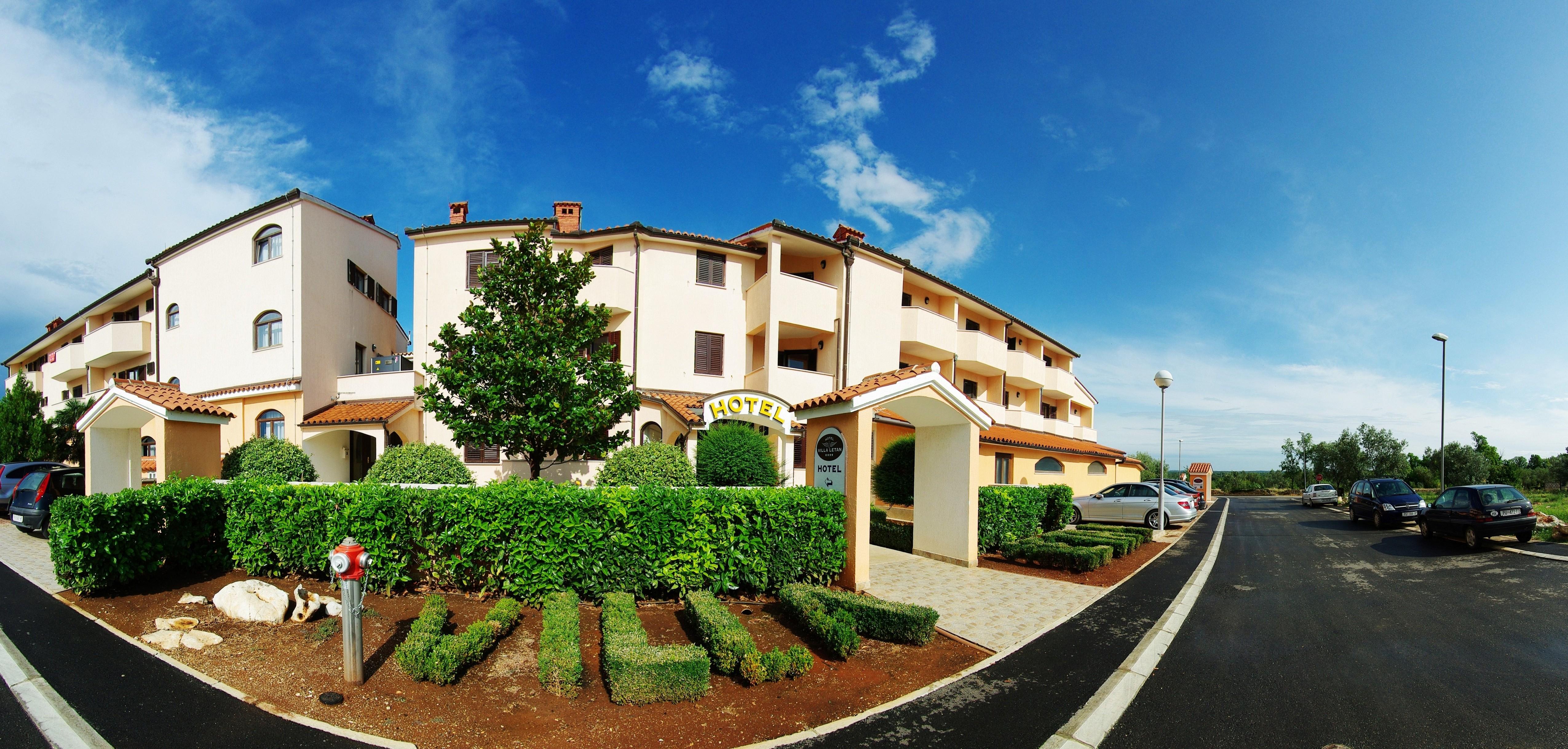 Hotel Villa Letan Fažana Eksteriør bilde