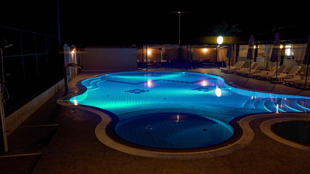 Hotel Villa Letan Fažana Eksteriør bilde