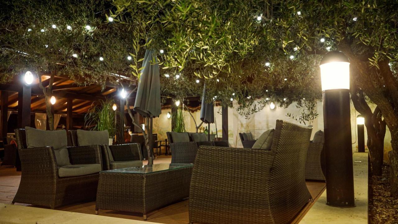 Hotel Villa Letan Fažana Eksteriør bilde