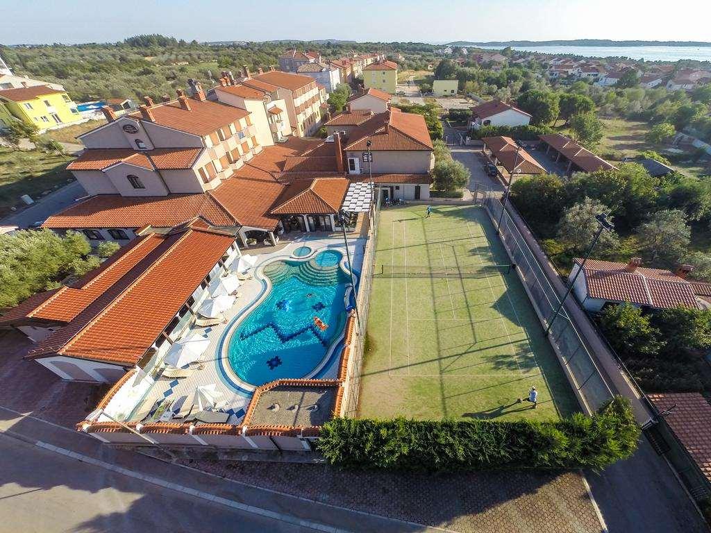 Hotel Villa Letan Fažana Eksteriør bilde